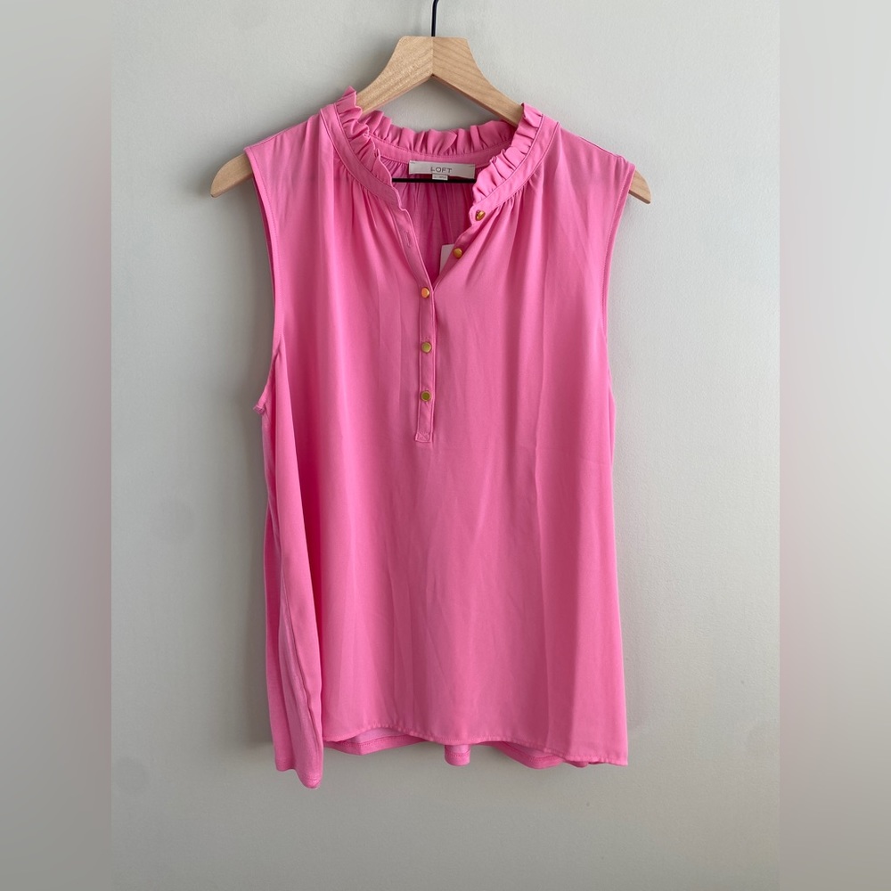 LOFT Sleeveless Ruffle Shell Sz L in Pink - NWT
